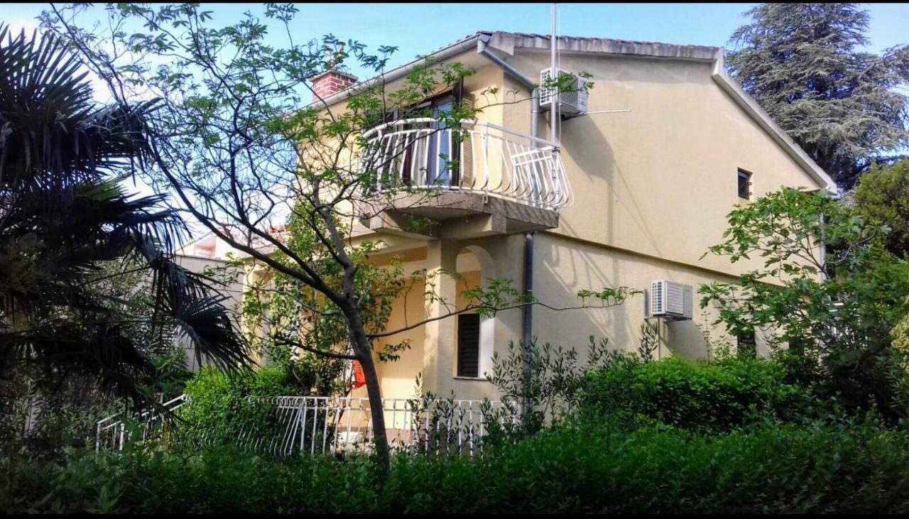 דירות Apartman Zorka יאדריה מראה חיצוני תמונה