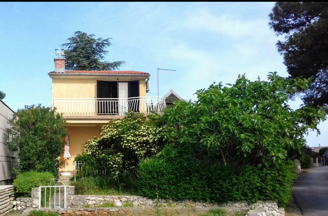 דירות Apartman Zorka יאדריה מראה חיצוני תמונה
