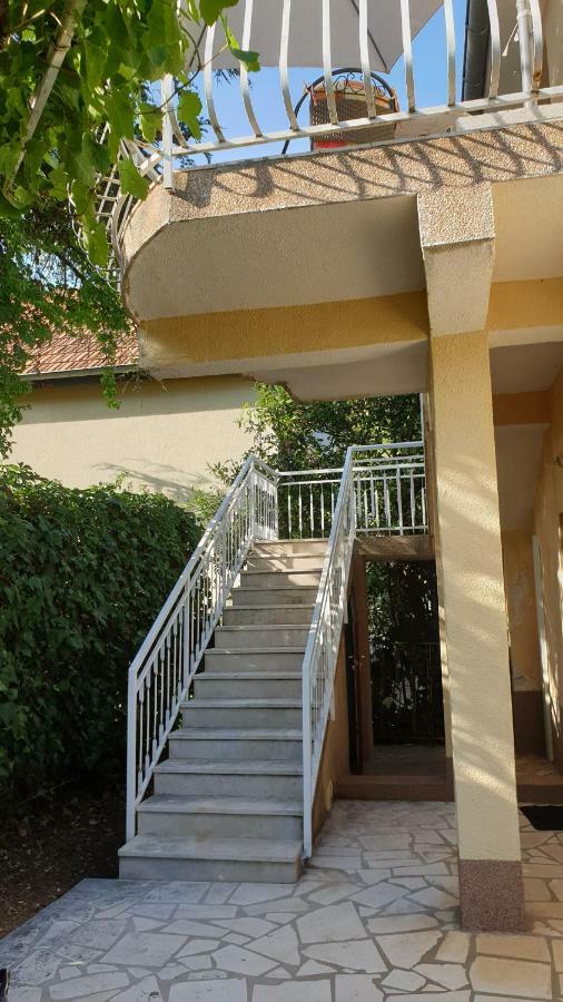 דירות Apartman Zorka יאדריה מראה חיצוני תמונה